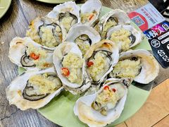 蒜蓉蒸生蚝-贞姨美食·老字号海鲜大排档