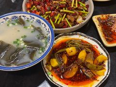 -醉八仙热酒馆(渝中店)