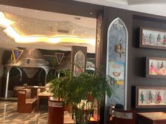 -哈啾嗨·新概念蒙餐(红星新城店)