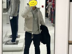 -优衣库(上海正大广场店)