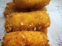 -青瓦餐厅·生鱼片·韩园烤肉(西塔店)