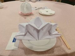 餐具摆设-天伦王朝酒店·盛华瑄餐厅