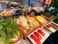 -锦厨国际自助餐厅 · 云端景观 (昆明索菲特大酒店)