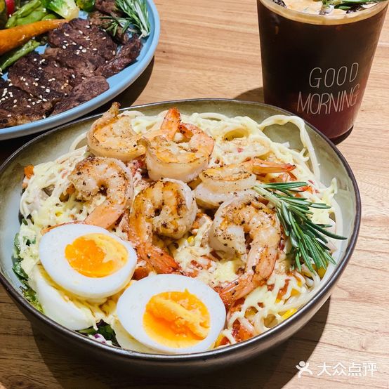 熊嘢沙拉轻食·荔枝小姐店(东盟店)