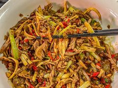-靓虾二哥长沙地标小龙虾(五一广场店)
