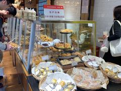 面包甜点陈列柜-苹果花园(龙漕路店)