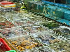 -霞涌市场海鲜摆卖区