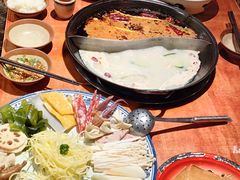 -周小明火锅(黑金冠社区店)