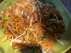 湿炒牛河-凤兴鸡煲(宝安海雅店)