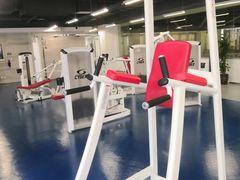 -美格菲健身(外滩店)