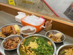 -柳州肥姨妈大骨螺蛳粉(万达中心店)