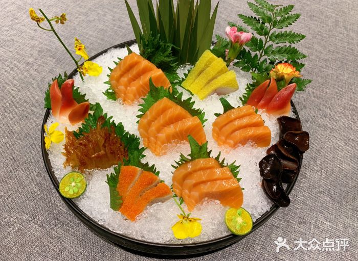 伊尹海参馆(万丰路店)刺身拼盘图片