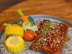 特色烤猪肋排-1886德国汽车餐厅(外滩中央店)