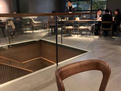 -星巴克(杭州湖滨银泰E区店)