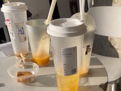 -喜茶(烟台莱山万象汇店)