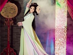 -九月鹰飞汉服摄影工作室