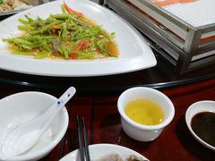 -东江湖游水三文鱼美食城