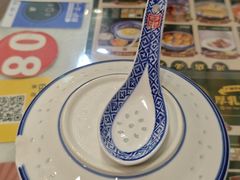 -广信牛奶甜品世家(台东店)