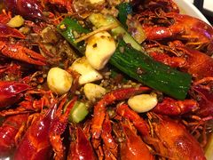 -龙巢盱眙龙虾·牛蛙·烧烤宵夜(八卦岭店)