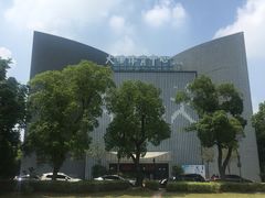 正面-大场体育中心羽毛球馆