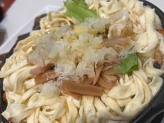 三鲜伊府面-郑州烤鸭总店