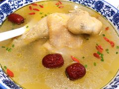 -七的湖·晚芳亭·阳澄湖农家菜·大闸蟹(莲花岛店)