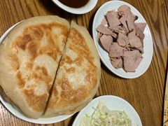 -李连贵酒家熏肉大饼(昆明街店)