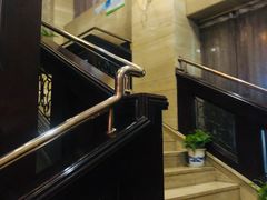 -王府井酒店(金桥港湾店)