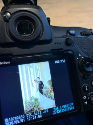 -雪中彩影婚纱摄影·微光艺术中心