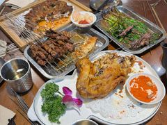 特色碳烤羊肉串-老兰家传统烧烤炒菜泡馍(小南门店)