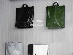-M Stand(南京紫峰大厦店)