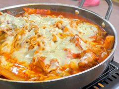 -亲昵春川鸡排(韩国美食街店)