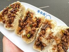 -李与白包子铺(桐梓林店)