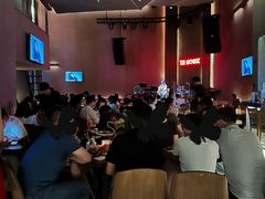 -TZ House音乐现场(来福士中心店)