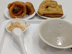 焦圈-老磁器口豆汁店(天坛店)