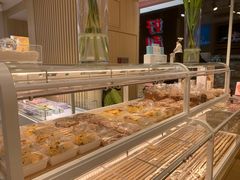 面包甜点陈列柜-好利来(北新桥店)