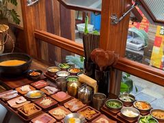-银米·云南传统过桥米线(双廊黑金冠店)