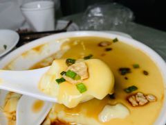 鸽蛋蒸鸽脑-琬苑鸽庄·川粤融合菜(解放碑总店)