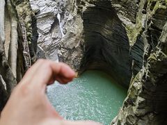 -蝶舞清江·恩施地心谷景区
