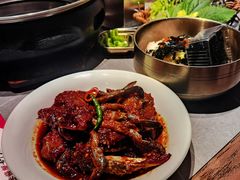 -草家酱蟹炭火烤肉店(珲春南路一店)