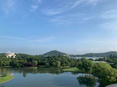 -上海佘山世茂艾美酒店