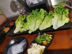 生菜-肉甲韩国木炭烤肉(新壹街1店)
