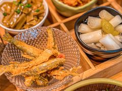 -莲餐厅·湖北菜·潜江小龙虾店(愚园路店)