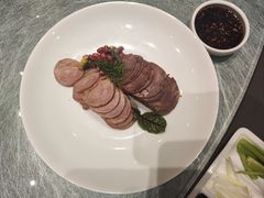 -凤凰园烤鸭店·唐山菜·传承花椒肉(老唐丰路店)