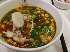 -蛙鱼潭美蛙鱼头火锅(解放碑瑞富广场店)