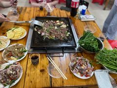 -湖南大姐特色铁板烧(城店路店)