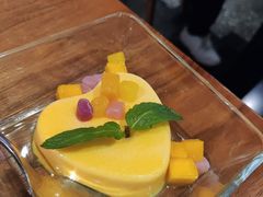 芒果鸡蛋布丁-外婆家(静安大悦城店)