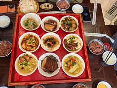 -蓝田九大碗民俗食府(蓝田店)