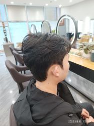 -藤野造型烫染·漂发