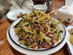 凉拌菜-圣夜东北菜烧烤·夜宵·龙虾(胥江路店)
